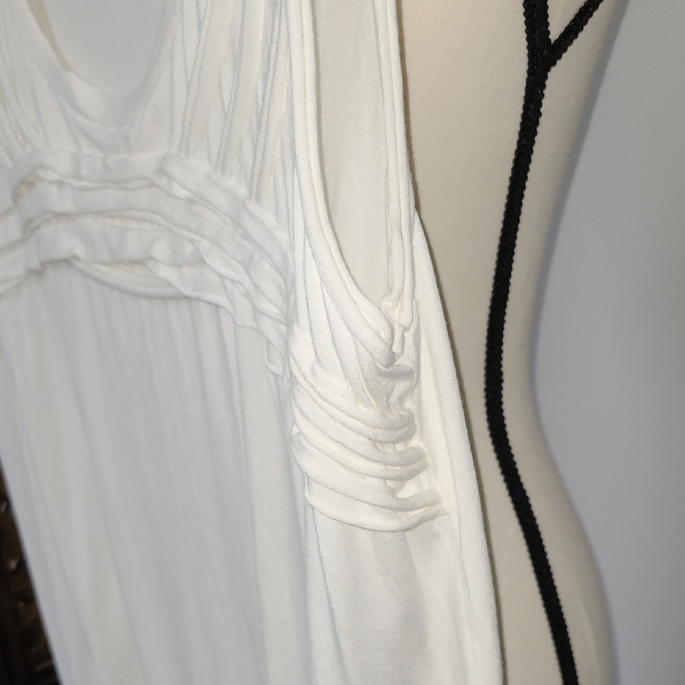 New Max Studio White Sleeveless Top - Picture 5 of 8